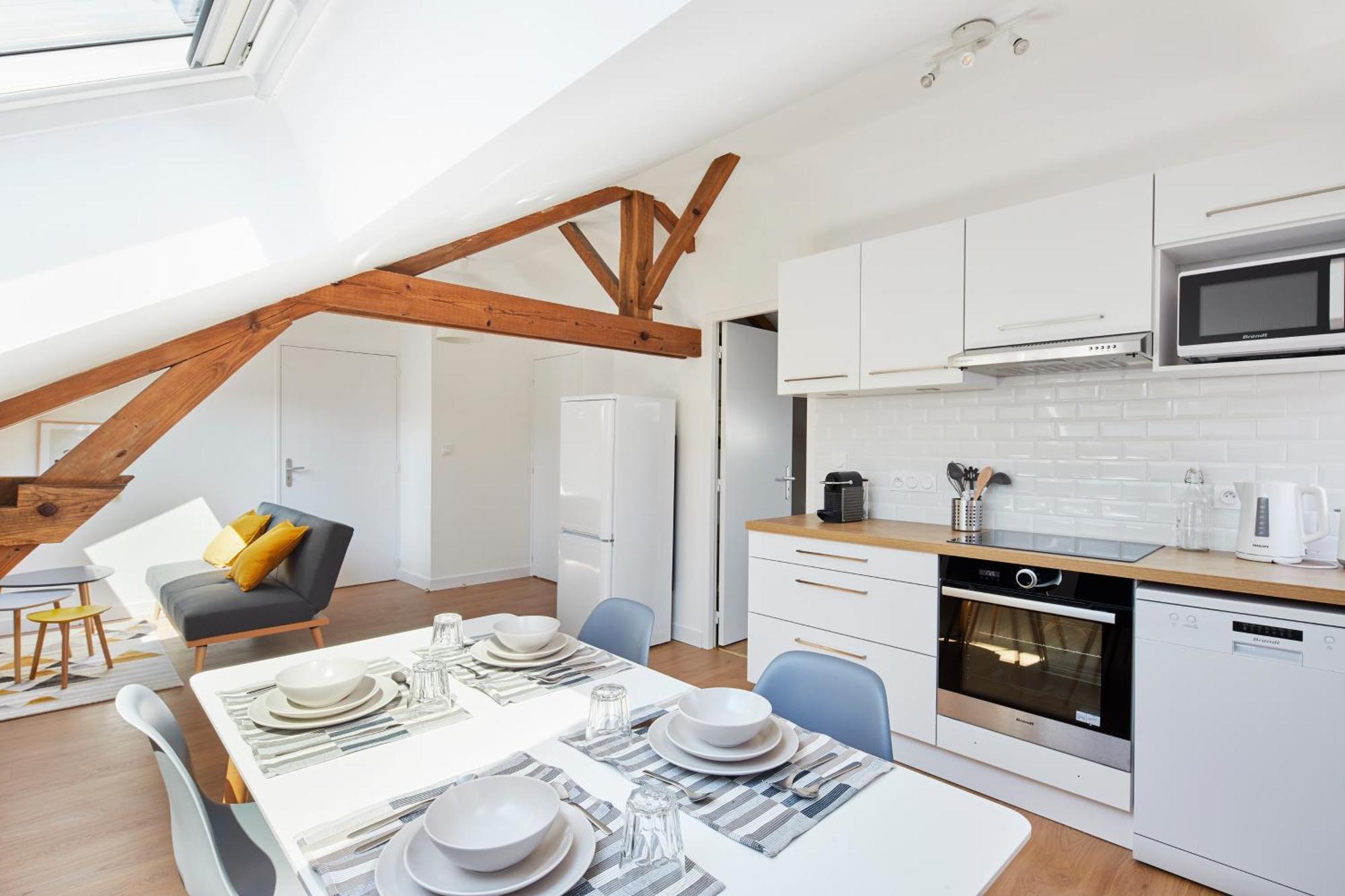 Minuit A Paris - Wifi Fibre/Linge/Parking Apartment Chateaubriant Exterior photo